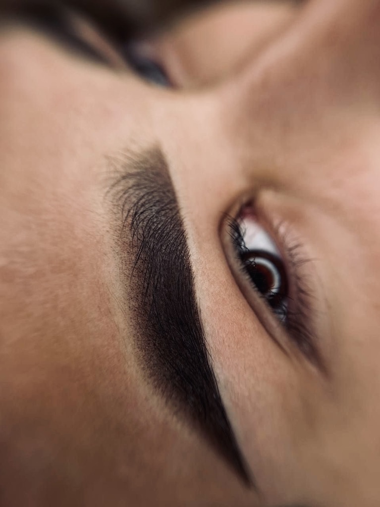 Professional Permanent Eyebrows Microblading Service in Marburg - Natural-looking, long-lasting results