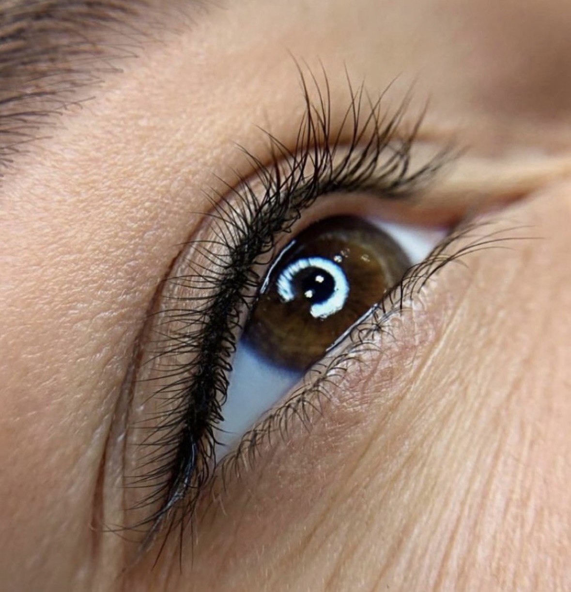 Permanent Interlash Eyeliner Service in Marburg - Smudge-proof, waterproof, enhances eye definition